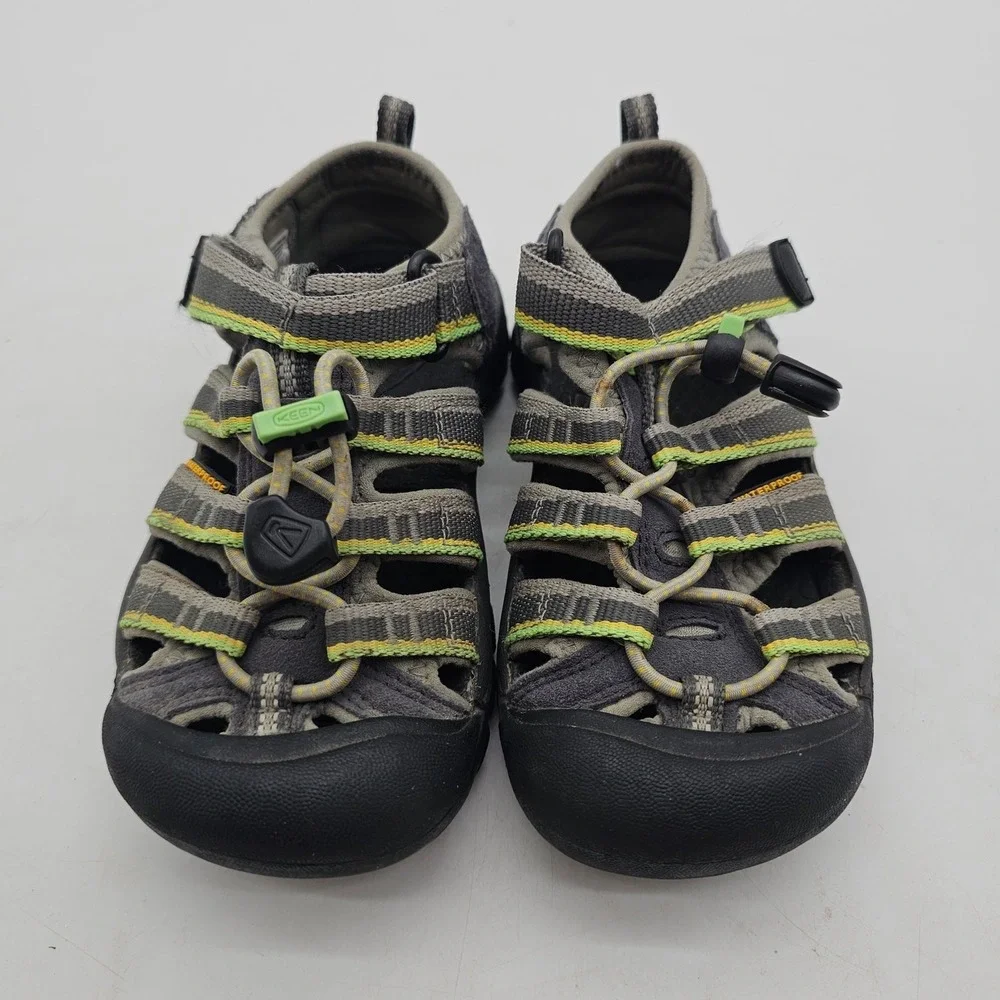 Childrens Big Kids Keen Newport H2 Waterproof gray green Shoes Sandals Size 11